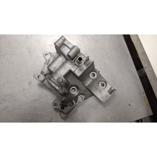 114W010 Water Pump Housing For 09-10 Nissan Cube  1.8